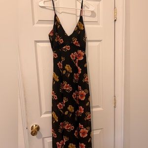 Black maxi dress with flowers size small forever 21